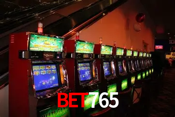 Descubra o Mundo do Cassino Online com bet765